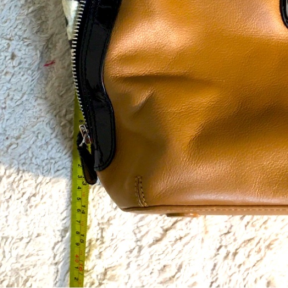 New Brighton Bag Leather Caramel Zebra Silver Hardware Shoulder w/box - Picture 10 of 15